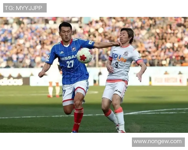 横滨水手迎战东京FC争夺联赛积分巅峰对决即将上演